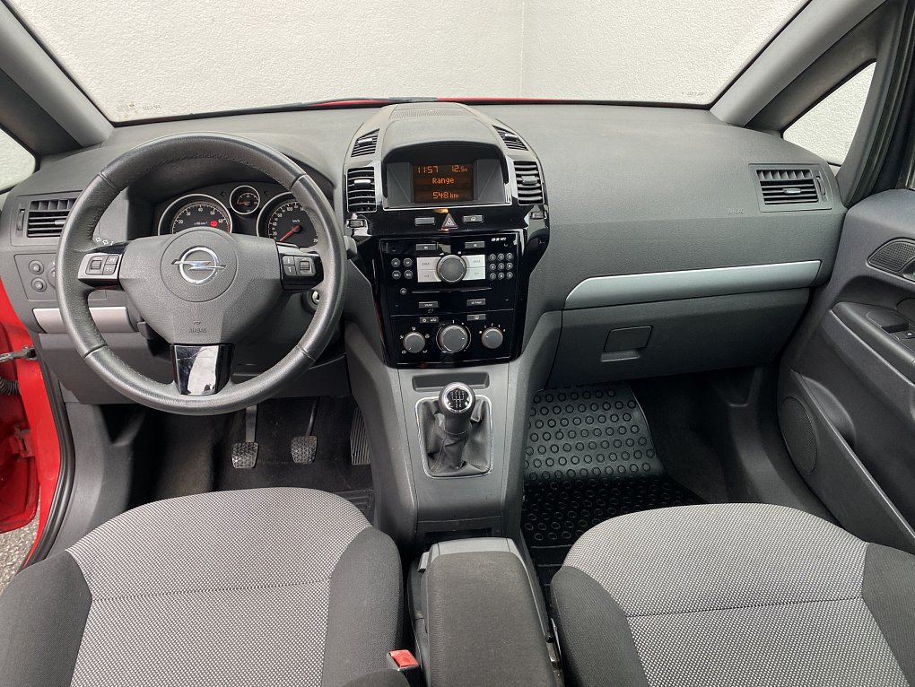 Opel Zafira 1.8i 