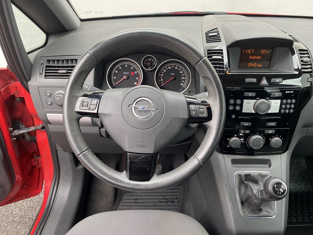 Opel Zafira 1.8i 