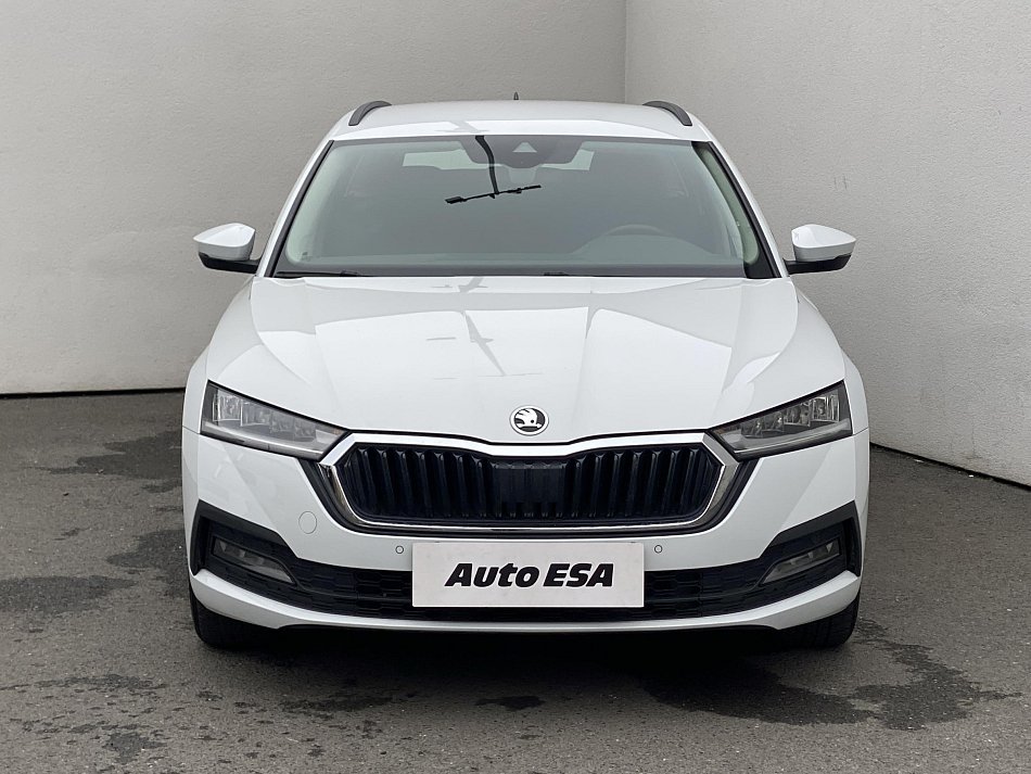 Škoda Octavia IV 2.0 TDi Ambition Plus