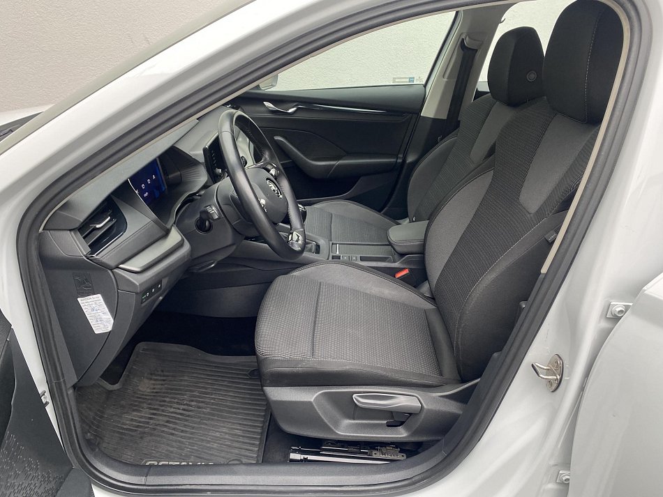 Škoda Octavia IV 2.0 TDi Ambition Plus