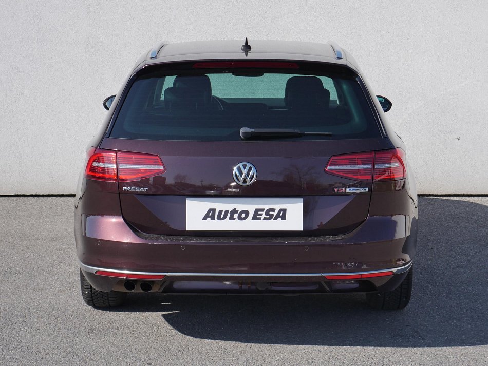 Volkswagen Passat 1.8 TSi Highline