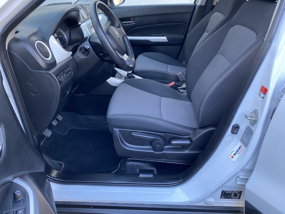 Suzuki Vitara 1.6 VVT Elegance