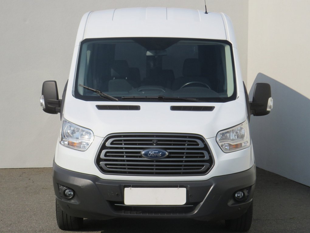 Ford Transit 2.2TDCi Trend L2H2 9míst