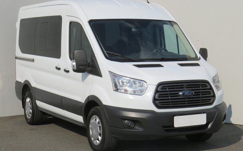 Ford Transit 2.2TDCi Trend L2H2 9míst