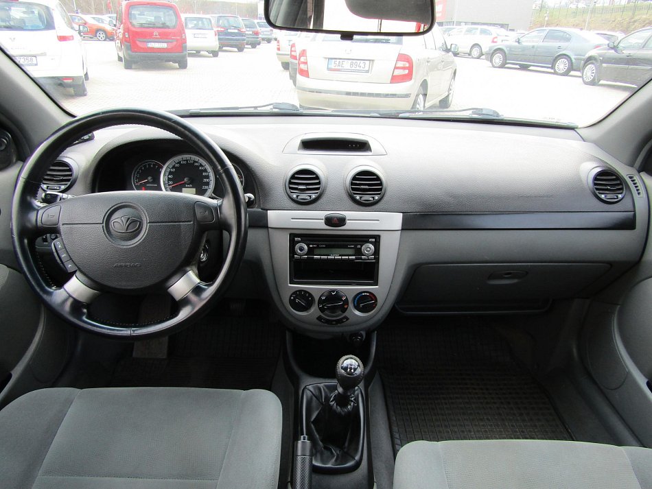 Chevrolet Nubira 1.6i 
