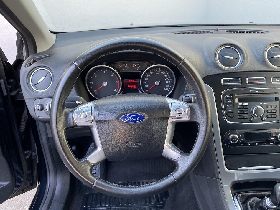 Ford Mondeo 2.0 TDCi 