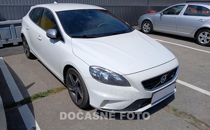 Volvo V40 2.0 D3 