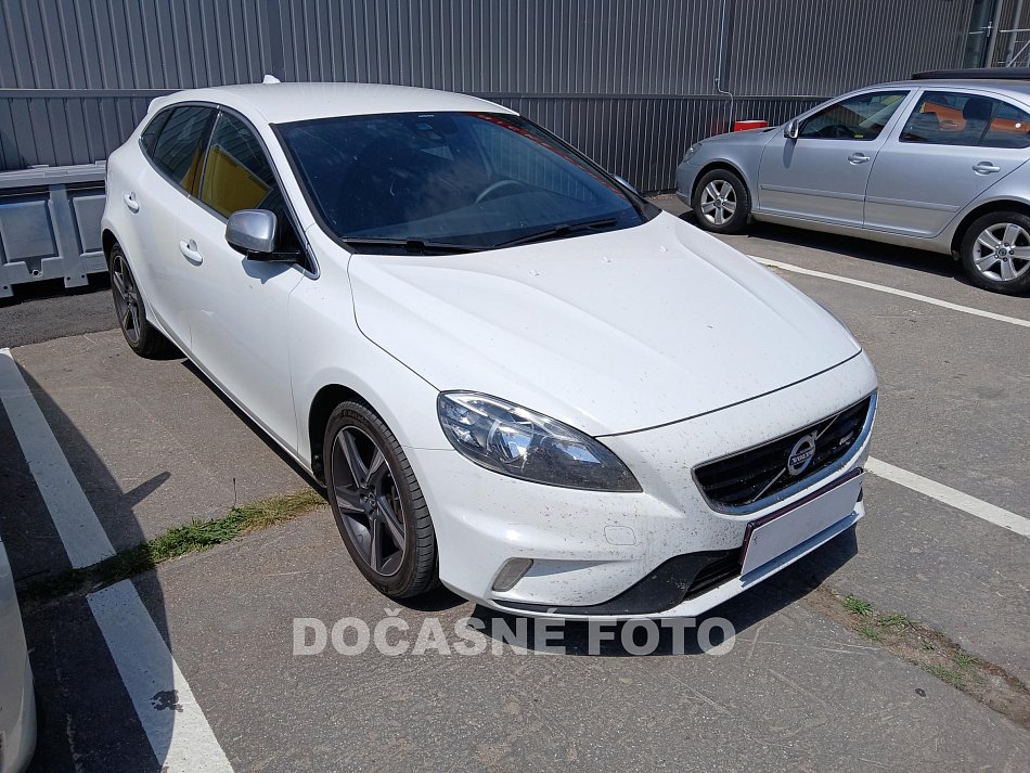 Volvo V40 2.0 D3 