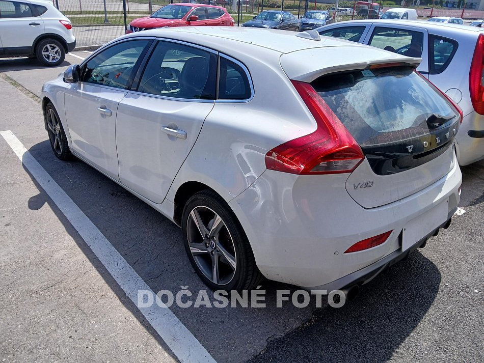 Volvo V40 2.0 D3 
