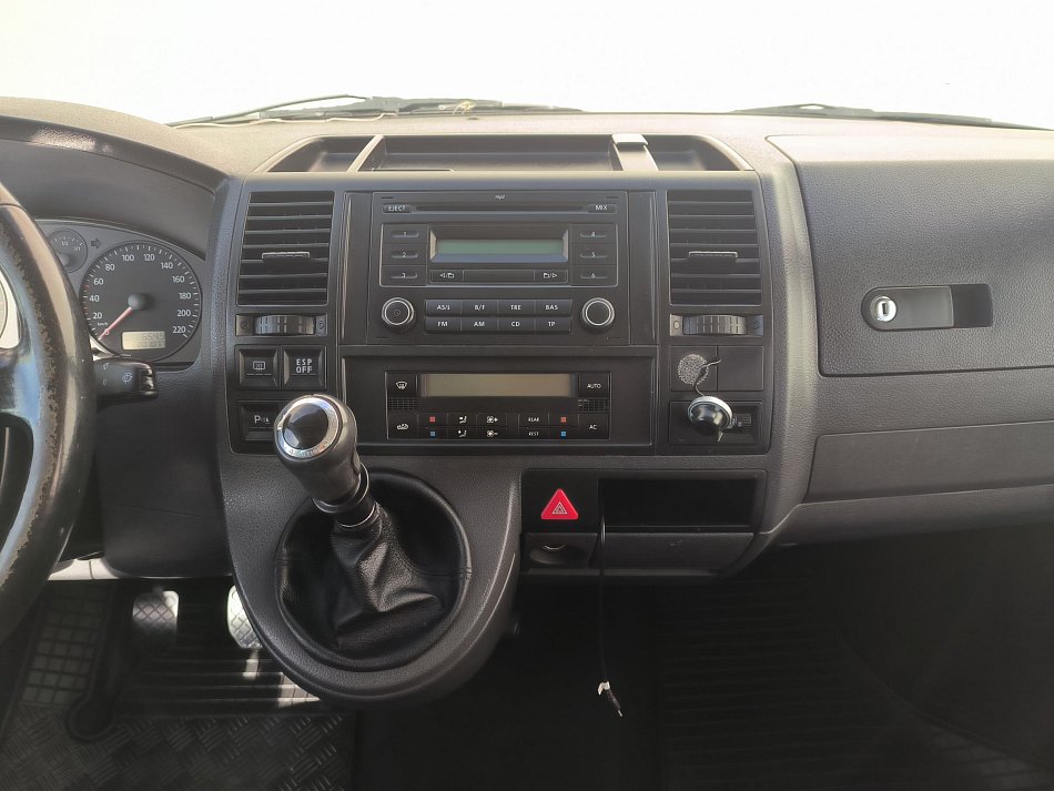 Volkswagen Caravelle 2.5TDi  L2 4x4