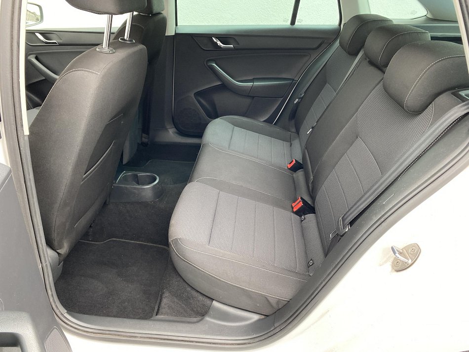 Škoda Rapid 1.4 TSi Elegance