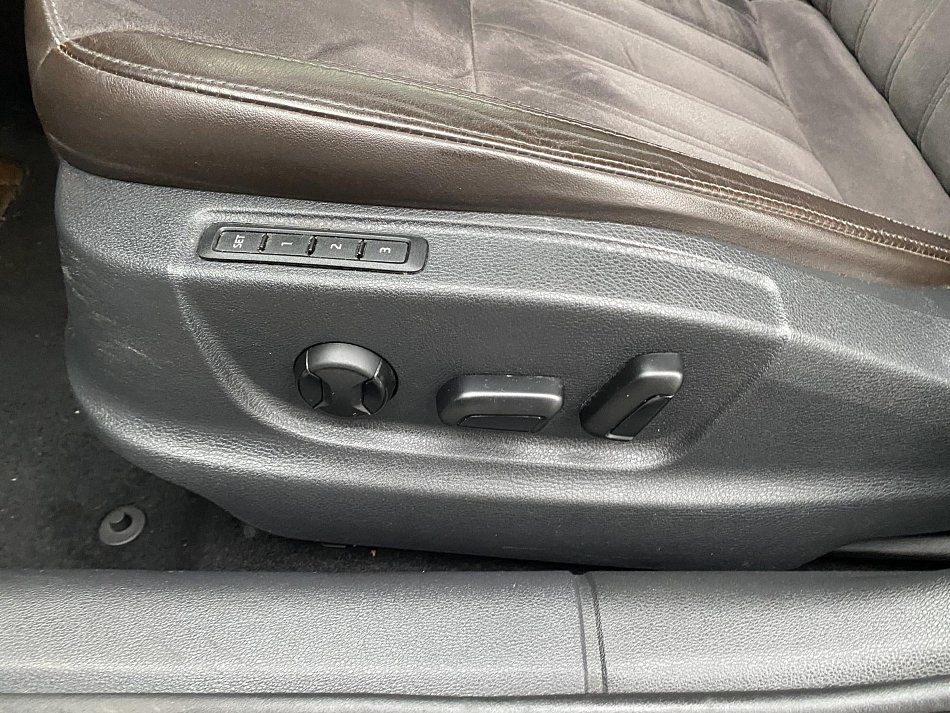 Škoda Octavia III 2.0 TDi L&K 4x4