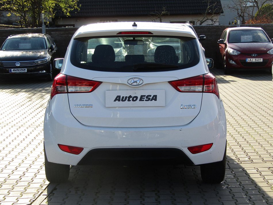 Hyundai Ix20 1.6 CVVT 