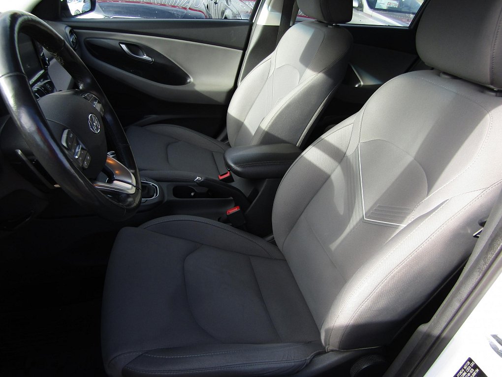 Hyundai I30 1.6 CRDi 