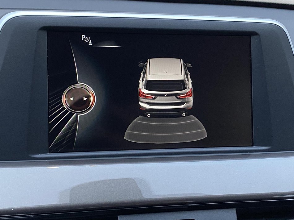 BMW X1 1.5i  sDrive 18i