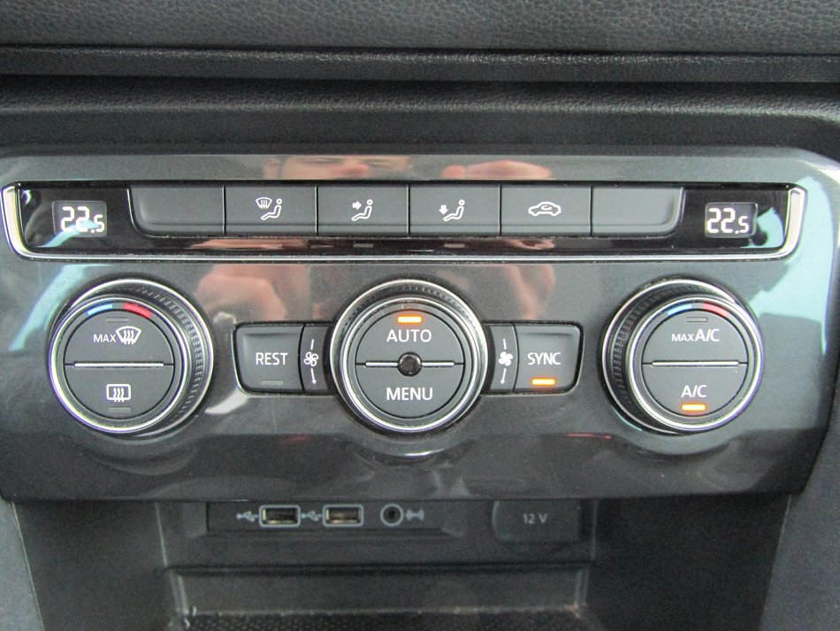 Volkswagen Tiguan 1.5 TSi Highline