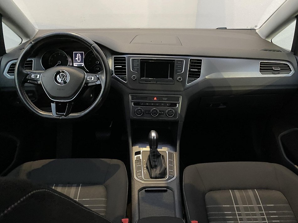 Volkswagen Sportsvan 1.2 TSi Lounge