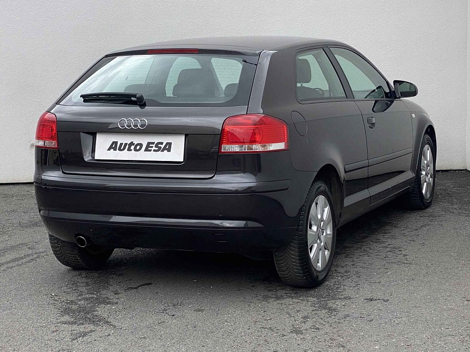 Audi A3 1.6 TFSi Attraction