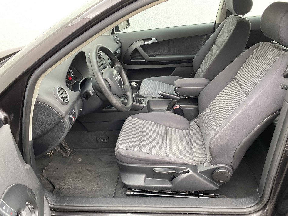Audi A3 1.6 TFSi Attraction