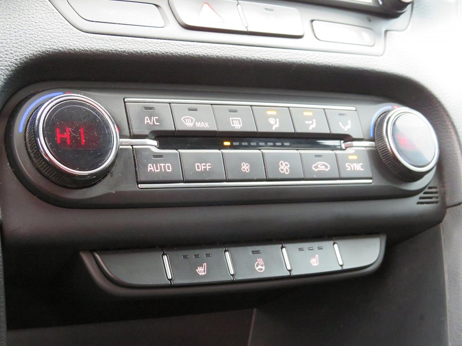 Kia Ceed 1.4T-GDi 
