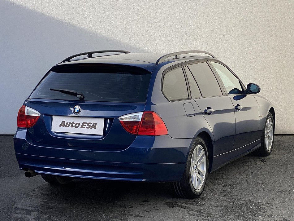 BMW Řada 3 2.0i  318i