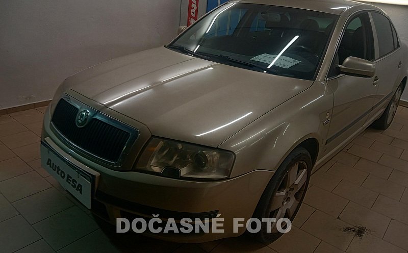 Škoda Superb 1.8 T 