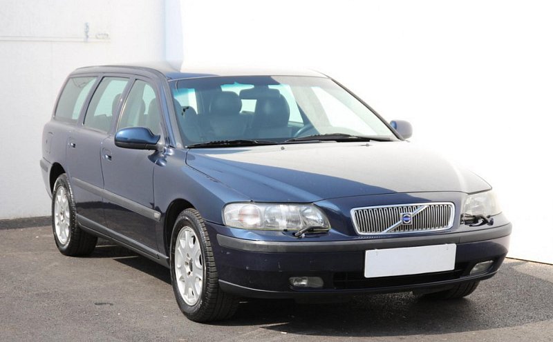 Volvo V70 2.0 