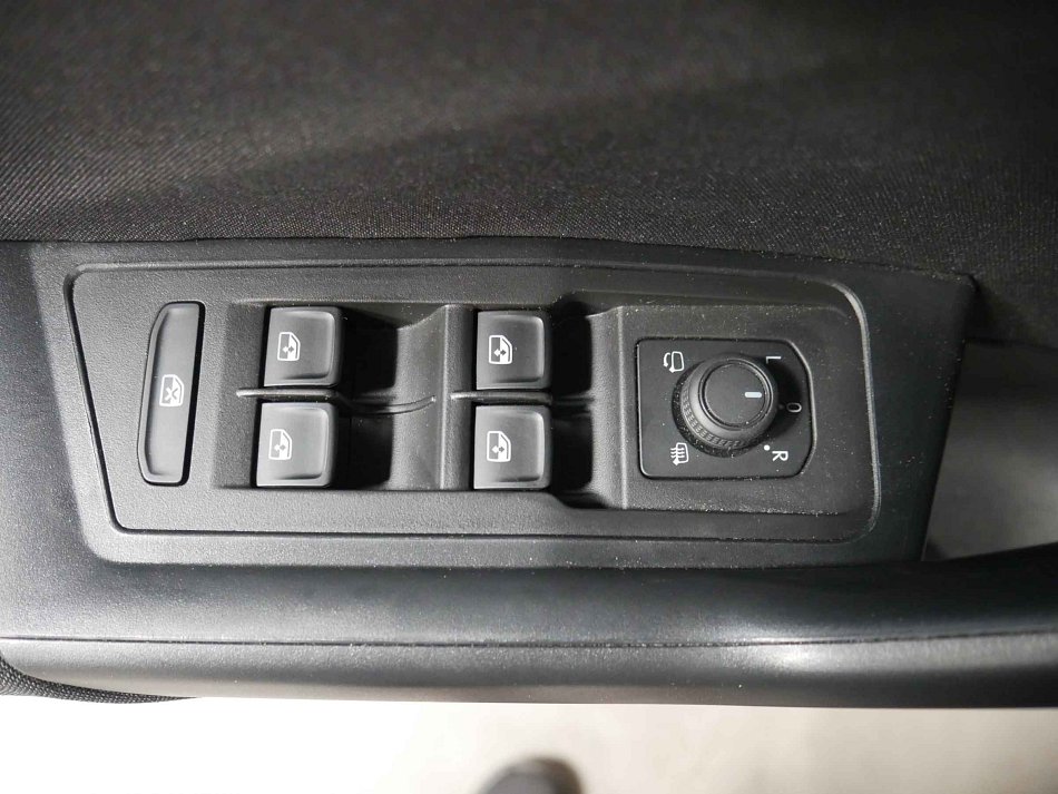 Volkswagen T-Roc 1.5TSi Life