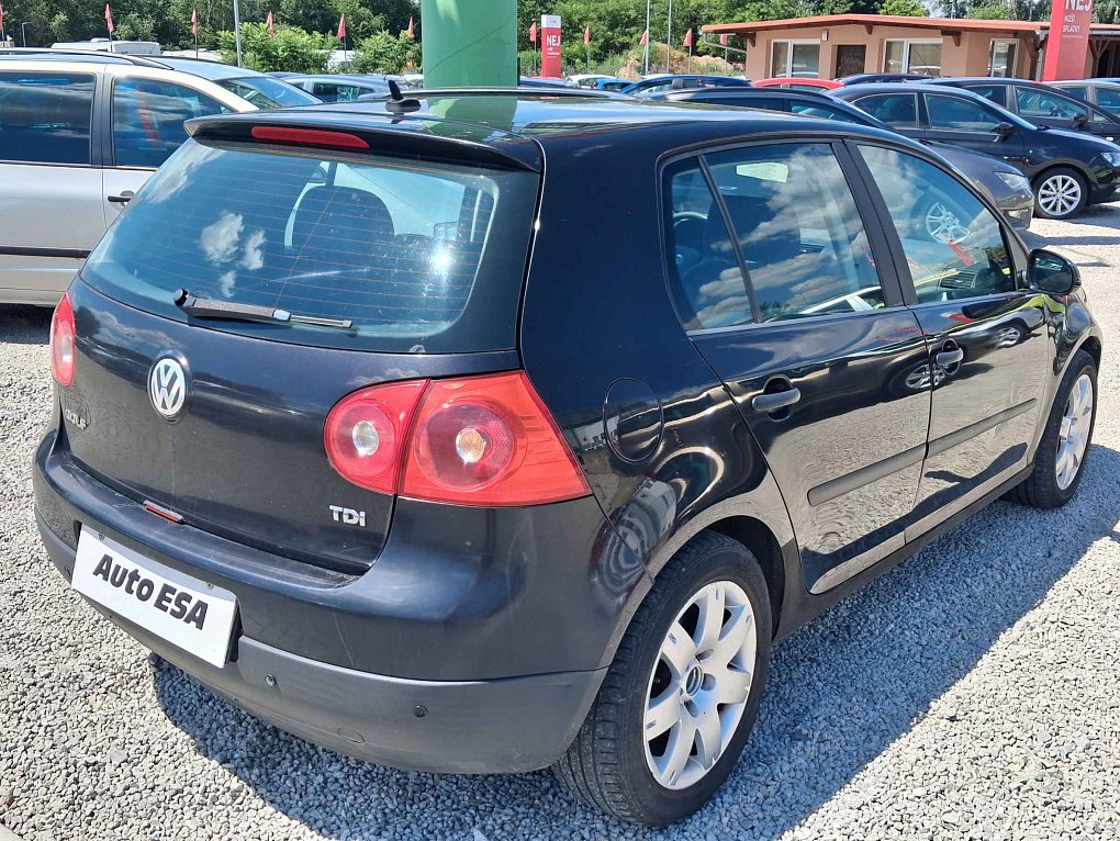Volkswagen Golf 1.9 TDi 