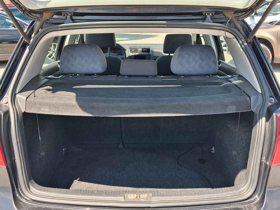 Volkswagen Golf 1.9 TDi 
