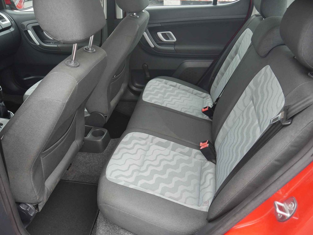 Škoda Fabia II 1.2i 