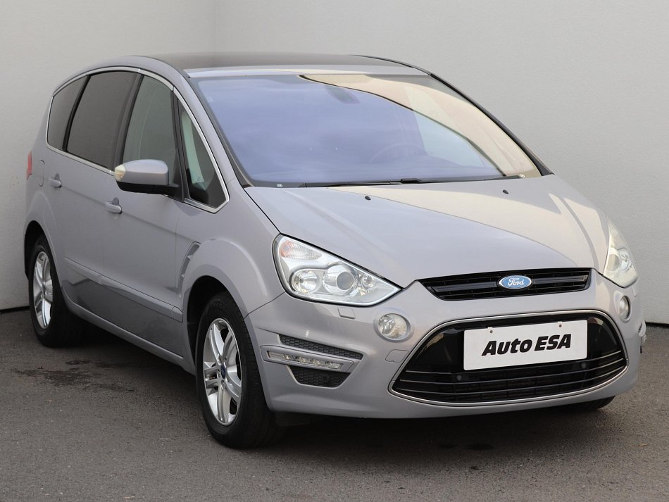 Ford S-MAX 2.2 TDCi Titanium