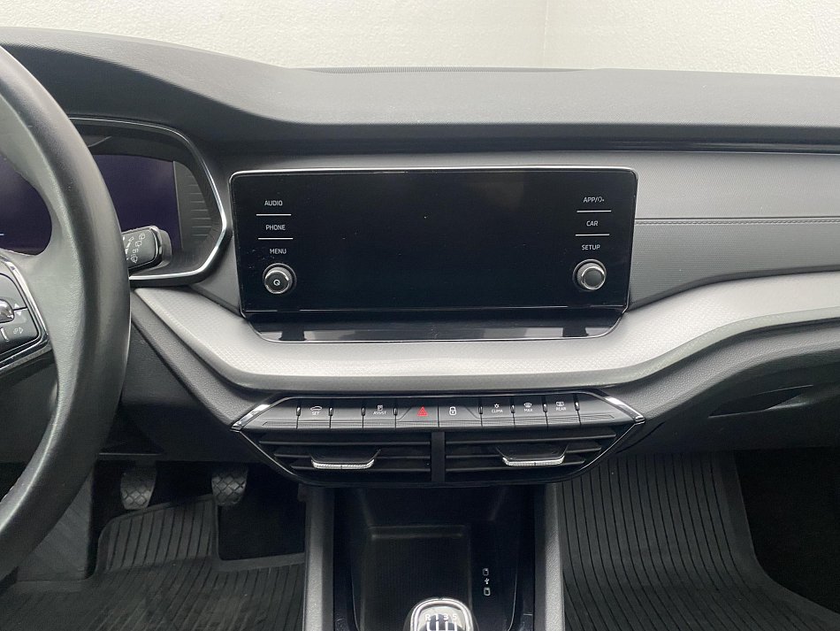 Škoda Octavia IV 2.0 TDi Ambition Plus