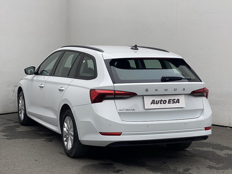 Škoda Octavia IV 2.0 TDi Ambition Plus