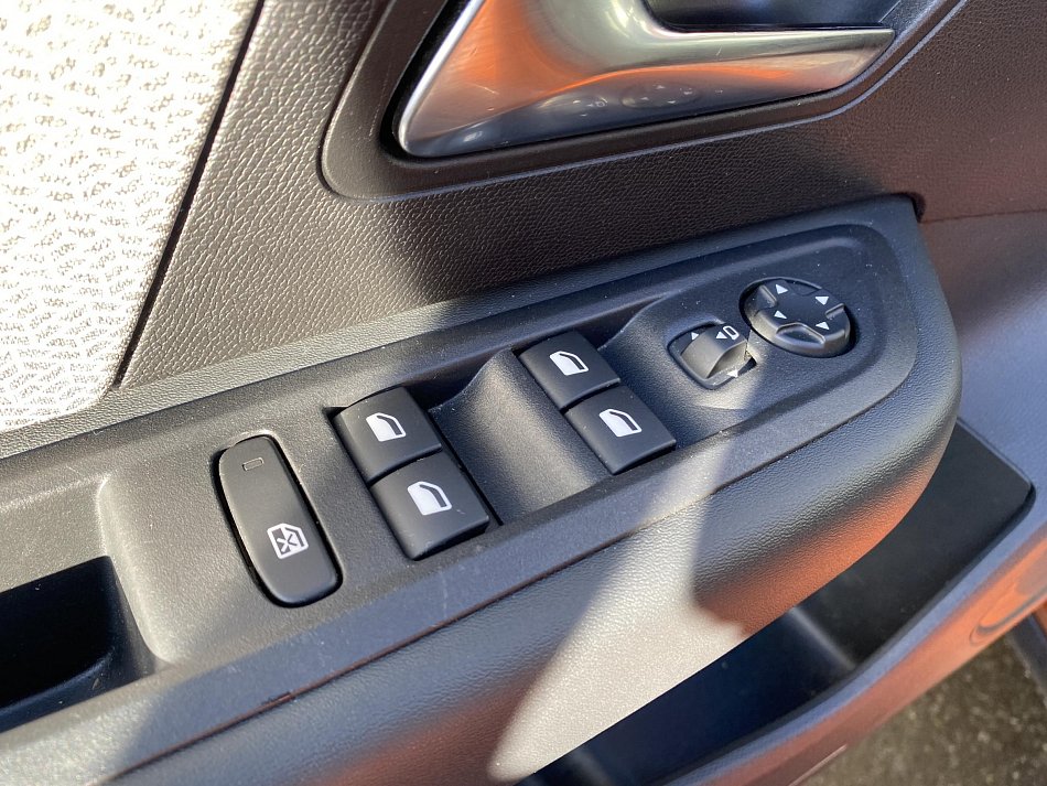 Citroën C4 1.2 PT Shine