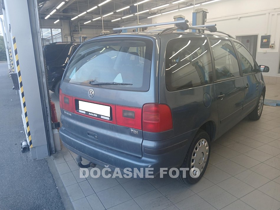 Volkswagen Sharan 1.9 TDi 