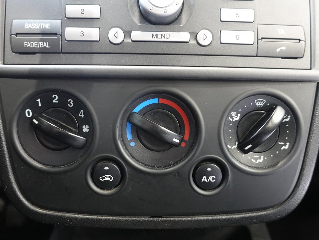 Ford Fiesta 1.3i 