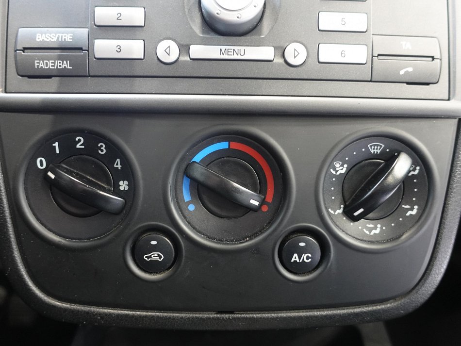 Ford Fiesta 1.3i 