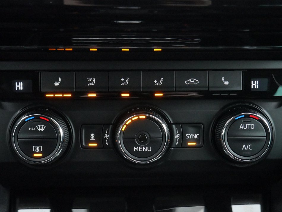 Škoda Superb III 2.0TDi Style