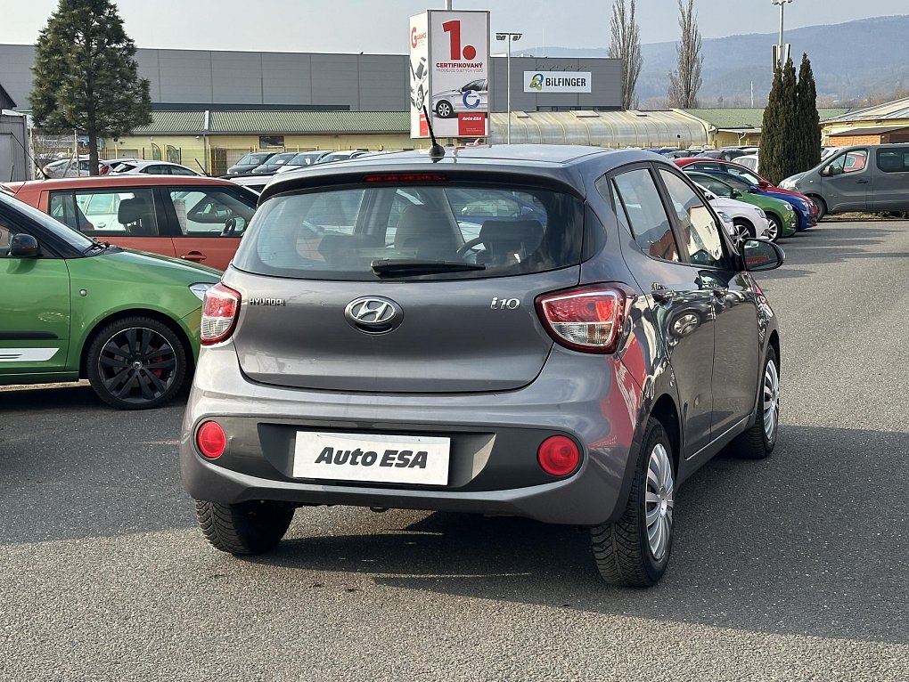 Hyundai I10 1.0i 
