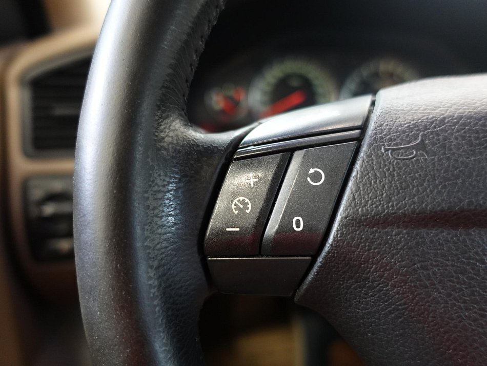 Volvo S60 2.5T 