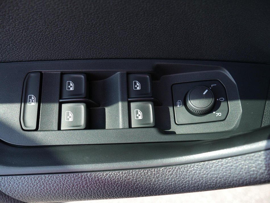 Škoda Karoq 1.0 TSi Ambition