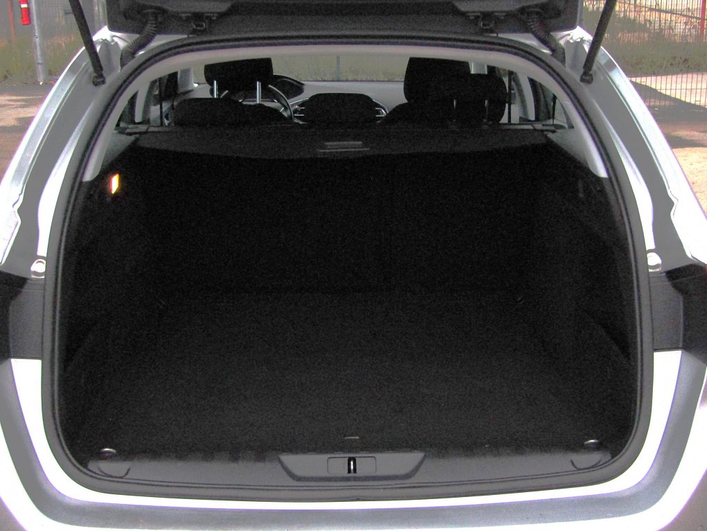 Peugeot 308 1.6 HDi 