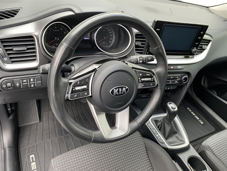 Kia Ceed 1.5 T-GDi Spin