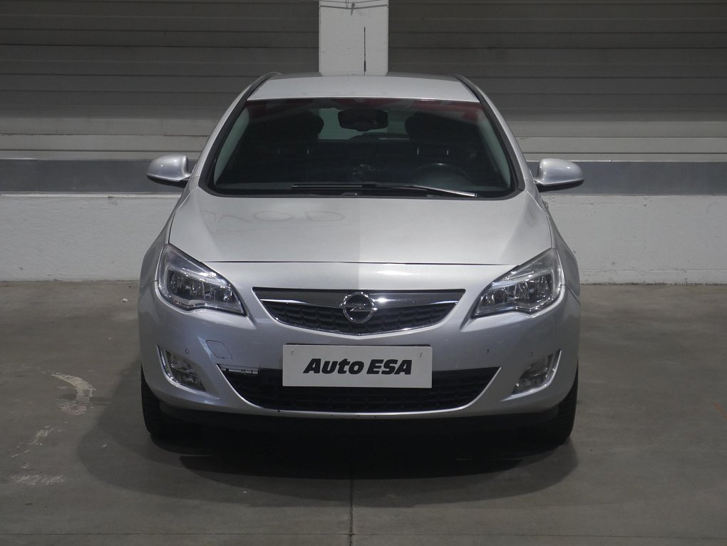 Opel Astra 1.4T 