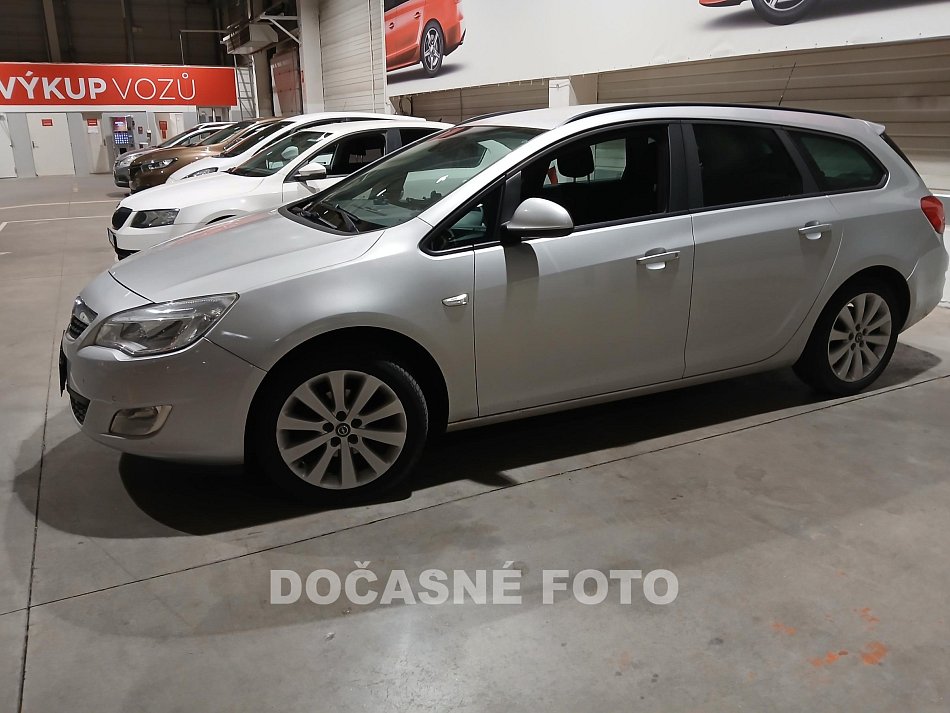 Opel Astra 1.4T 