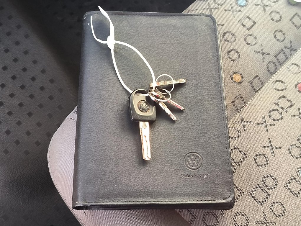 Volkswagen Transporter 1.9TDi  VALNÍK