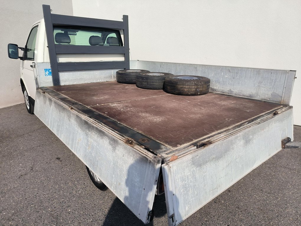 Volkswagen Transporter 1.9TDi  VALNÍK