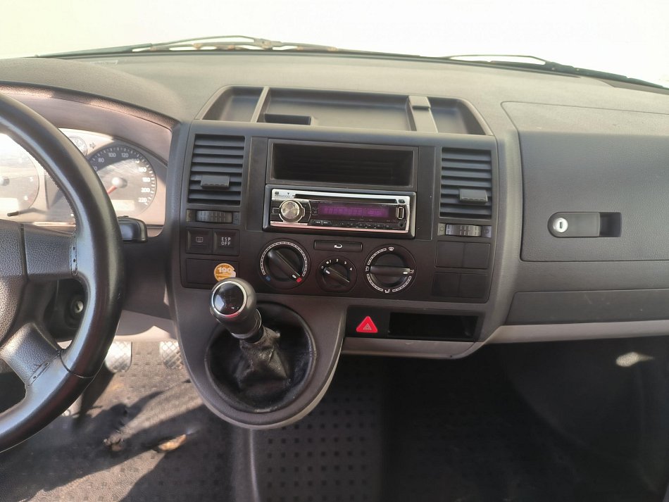 Volkswagen Transporter 1.9TDi  VALNÍK