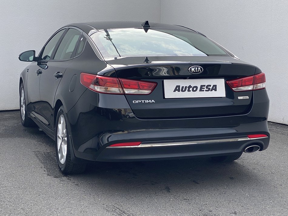 Kia Optima 1.7 CRDi 